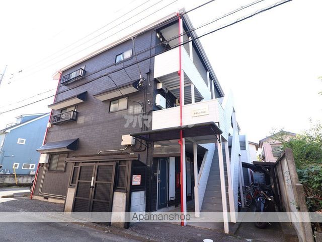 ポルシェ鶴ヶ島の外観写真