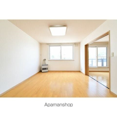 レジデンス高岡 Bの内装写真