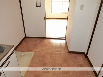 クリスタルハウス[1K/26.49m2]の内装3