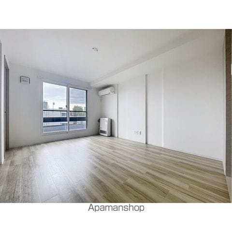 PT RESIDENCE平岸 COURTの内装写真