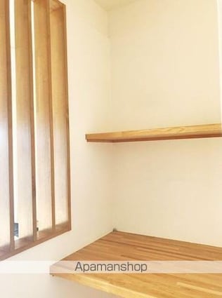 オレンジコート高松　[2LDK/66m2]の内装1