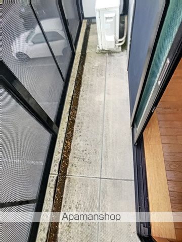 アンプルール リーブル KOIKEIIAの内装写真