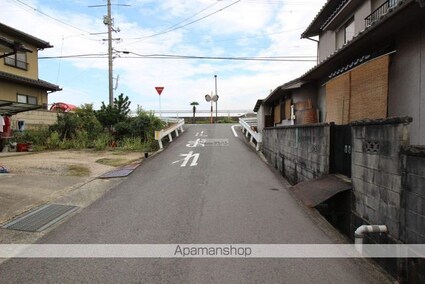 広島県福山市高西町３丁目[1LDK/45.13m2]の周辺1
