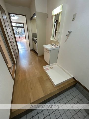 サンシャインIの内装写真