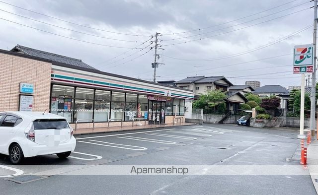 パークシティロイヤルIIIの周辺写真