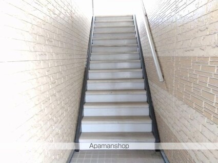 香川県坂出市久米町１丁目[1K/23.18m2]の共用部2