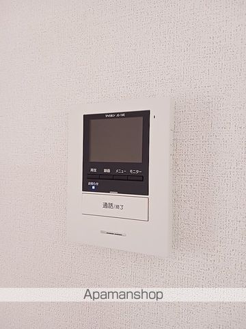 オーブリー 森の内装写真