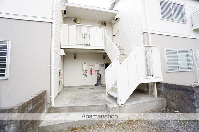 中本ハイツの外観写真