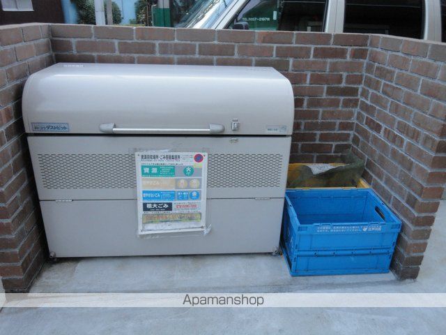 リリックコートコスモスの内装写真