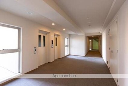 アゼリアテラス新宿[1R/35.03m2]のロビー