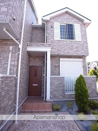 ルーツ[2LDK/57.02m2]の外観3