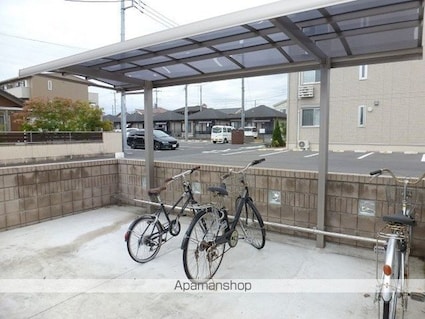 ラ・メゾンＭＭＤ　ＩＩＩ[2LDK/55.33m2]のエントランス