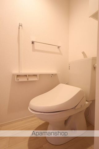 Cardanoの内装写真