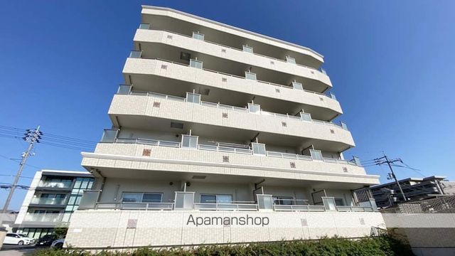 アリビオ富田の外観写真