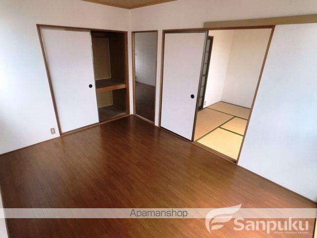 ファミール三好 A棟の内装写真