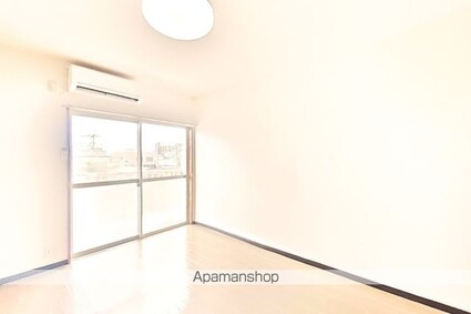 高知県高知市南元町[1R/17.01m2]のリビング・居間