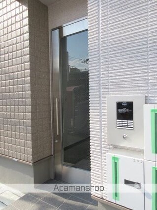 東京都中野区大和町１丁目[1LDK/37.42m2]のエントランス1