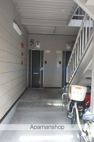 ルミエール高田の玄関写真