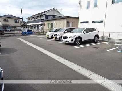 宮城県仙台市若林区若林５丁目[1LDK/41.23m2]の駐車場