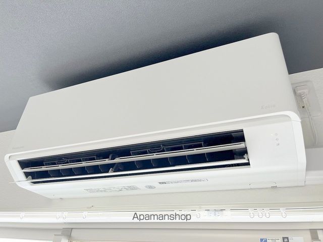 ジーイーシスの内装写真