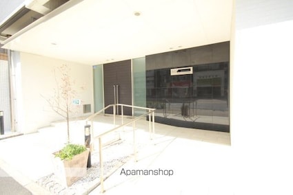 広島県広島市中区舟入幸町[1R/29.85m2]のエントランス2