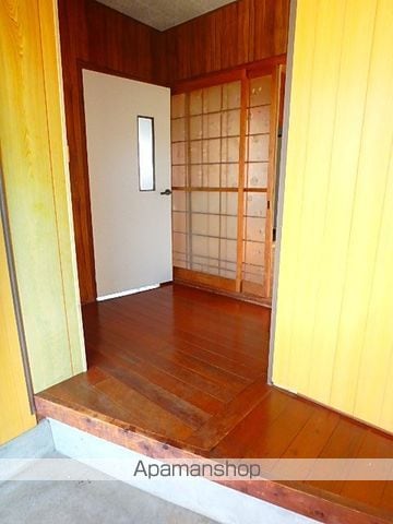 石井貸家の内装写真