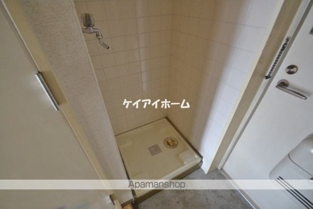 山陽本線 岡山駅 徒歩33分 5階建 築32年の内装写真