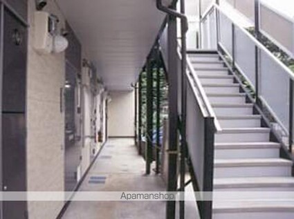 レオパレスリバー　Ｋ[1K/19.87m2]の外観3