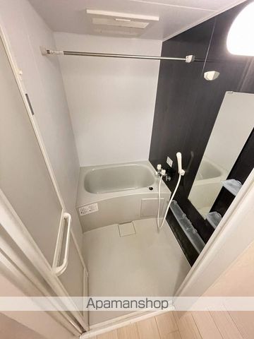 ヴァンクレールIIの内装写真
