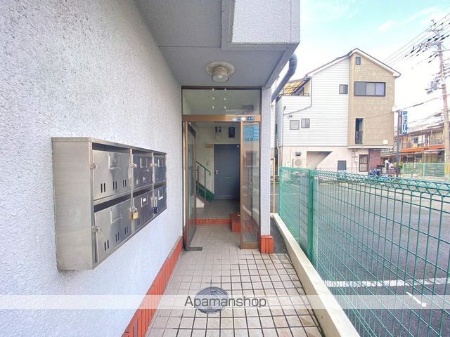 沖町ジュンハイツの玄関写真