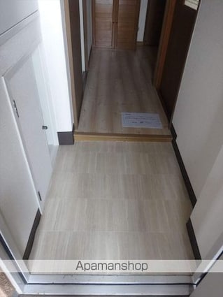 ニューハイツ光陽Ｂ棟[3DK/57.06m2]の玄関