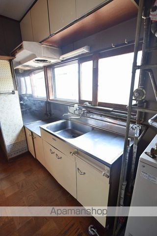 ヒルズ富岡LRの内装写真