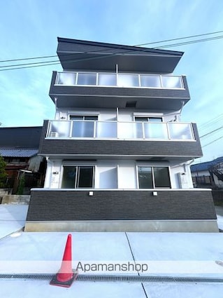 ロジェ泉佐野[1LDK/30.63m2]の外観2