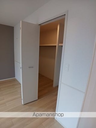 ブリリアントⅡ[1LDK/49.17m2]の収納