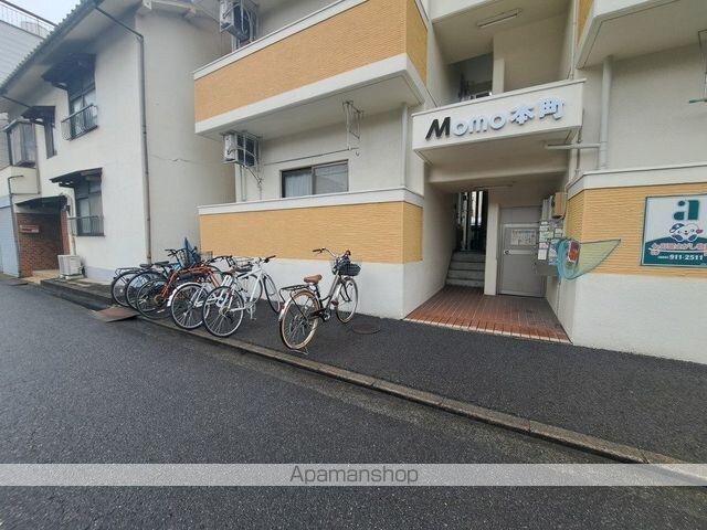 ＭＯＭＯ本町[1R/27m2]のエントランス2