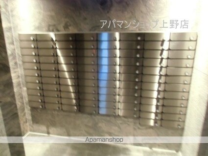 東京都台東区竜泉２丁目[1LDK/50.56m2]の共用部6