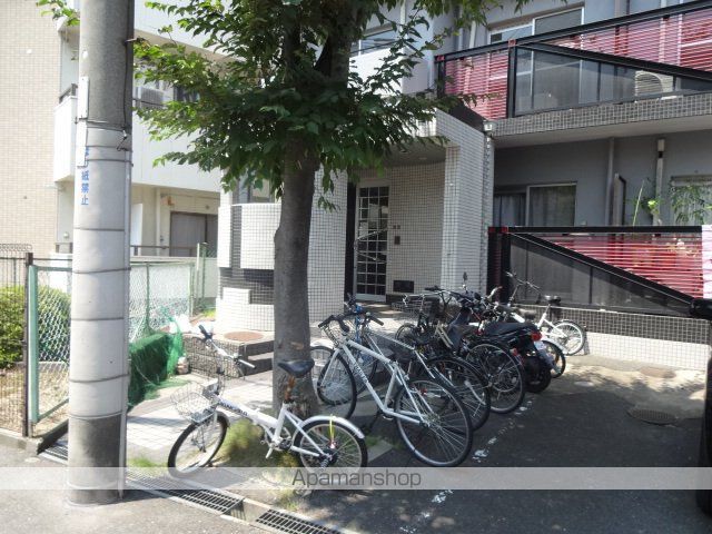エムケイ3枚方公園の玄関写真