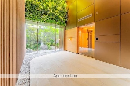 パークコート南青山三丁目[1LDK/60.4m2]のエントランス