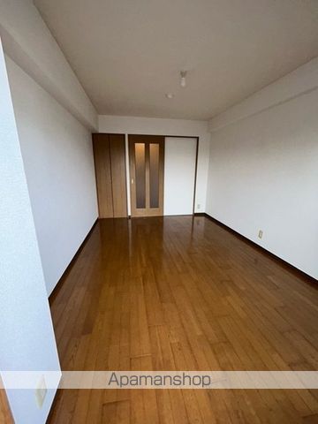 メゾンダイアンの内装写真