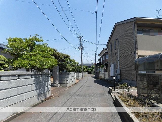 フレーズIの周辺写真