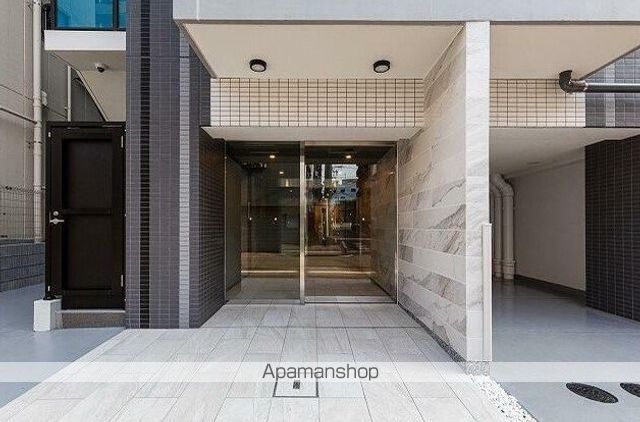 ルクレ木場親水公園の玄関写真