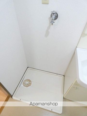タウンハウス愛野公園Cの内装写真