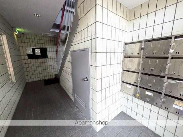 セベ森小路の内装写真