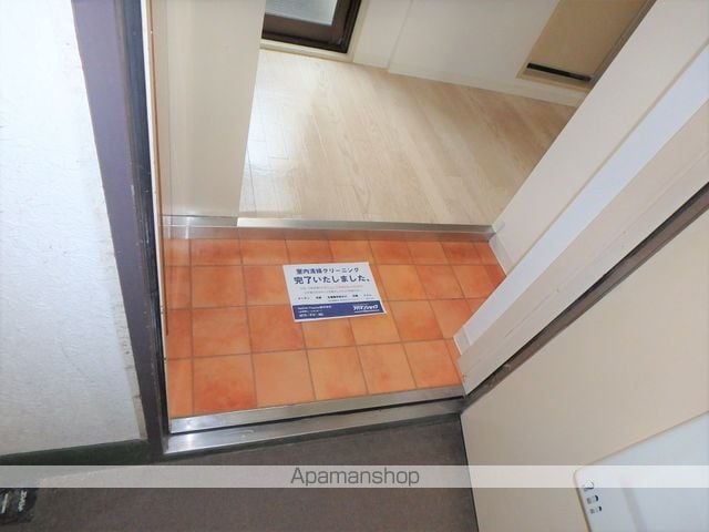 東京都武蔵野市中町３丁目[1R/15.2m2]の玄関