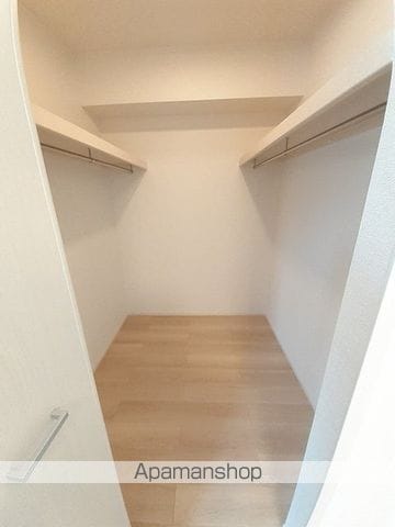 フィオレット・ケー IIの内装写真