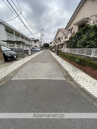 ロフティーフラワー１号館[1R/19.79m2]の周辺