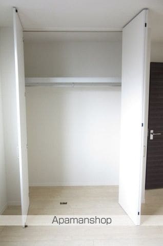 メタリカ Bの内装写真