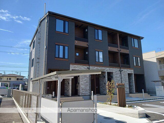 東海道本線 焼津駅 徒歩21分 3階建 新築の外観写真