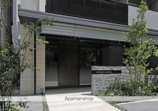 アーバネックス新御徒町駅前の玄関写真
