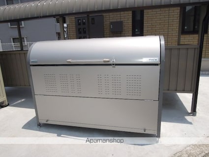 ステラ[1LDK/56.36m2]の外観5